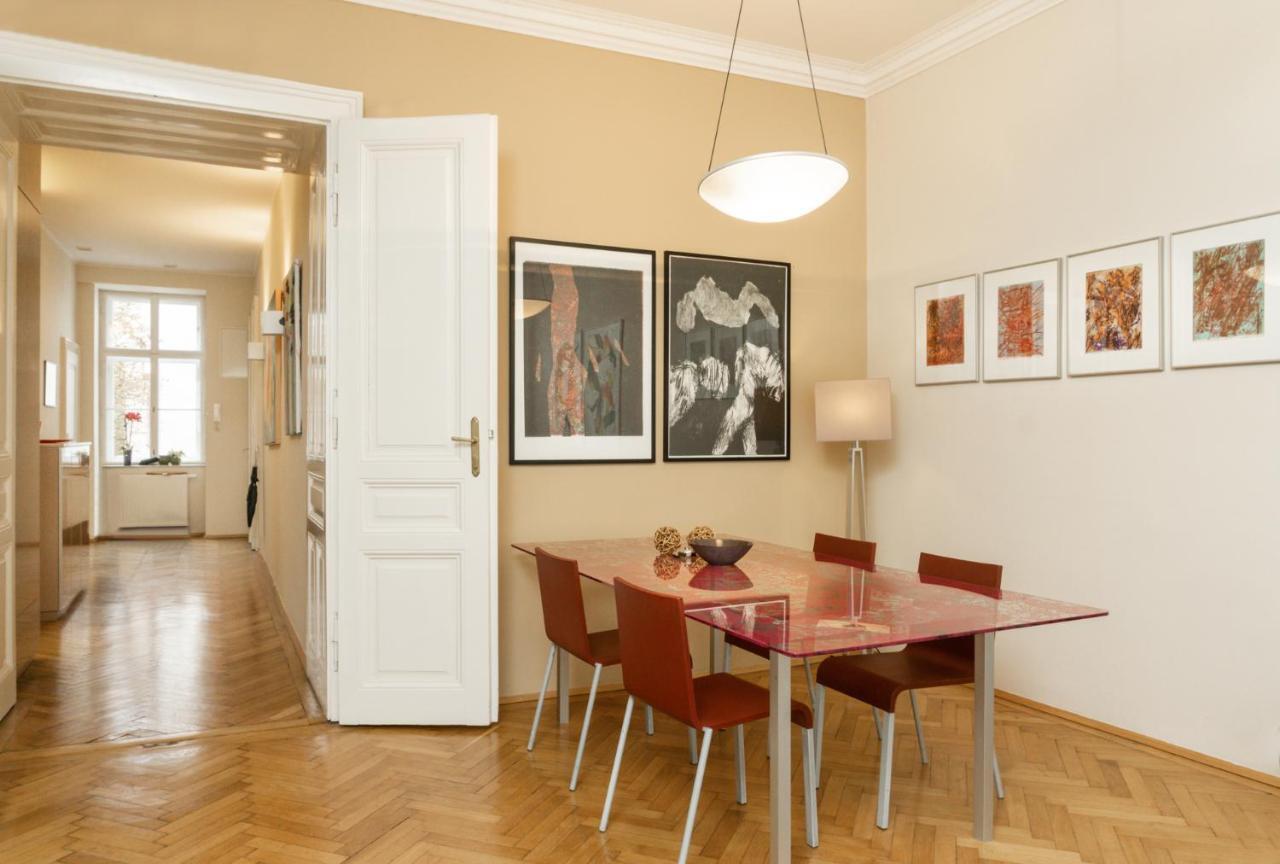Apartments Fuchsthallergasse Vienna Exterior photo