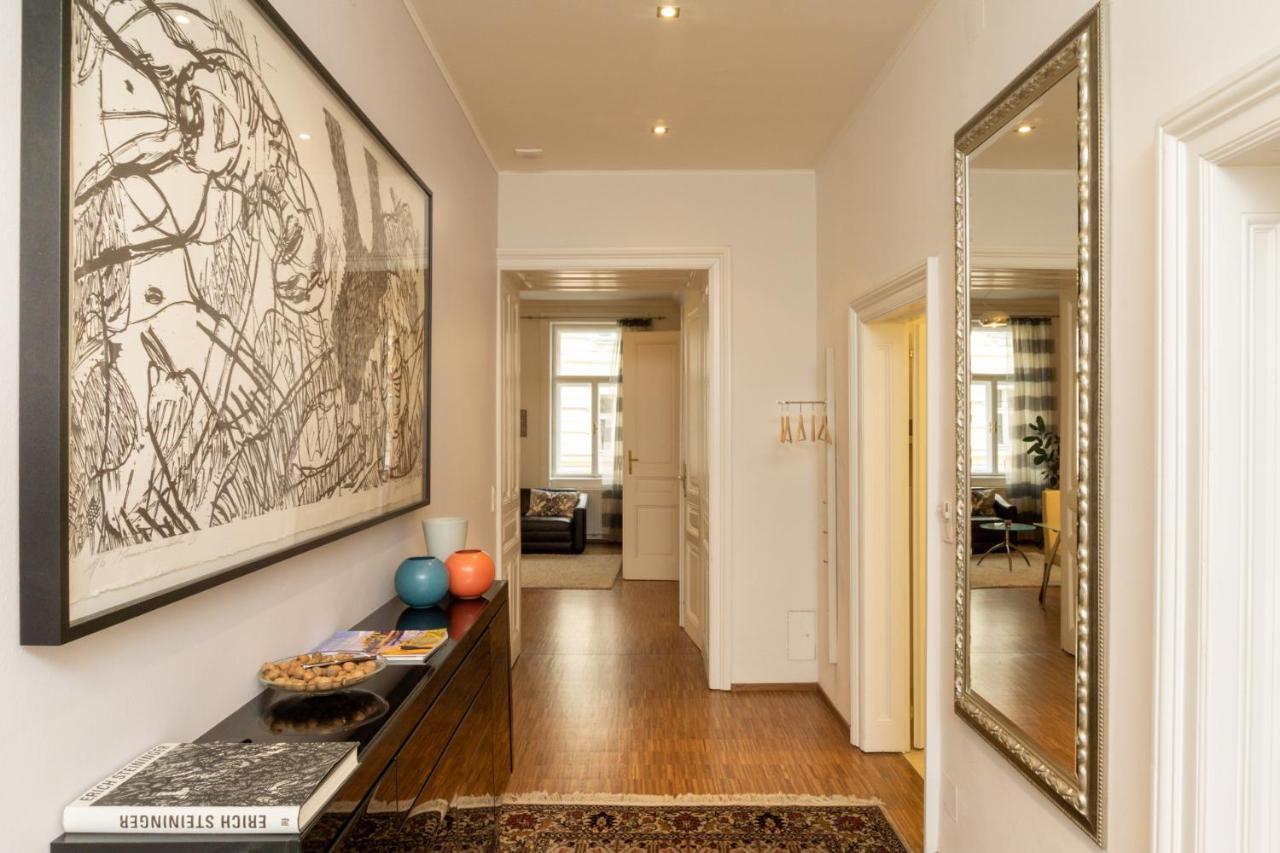 Apartments Fuchsthallergasse Vienna Exterior photo